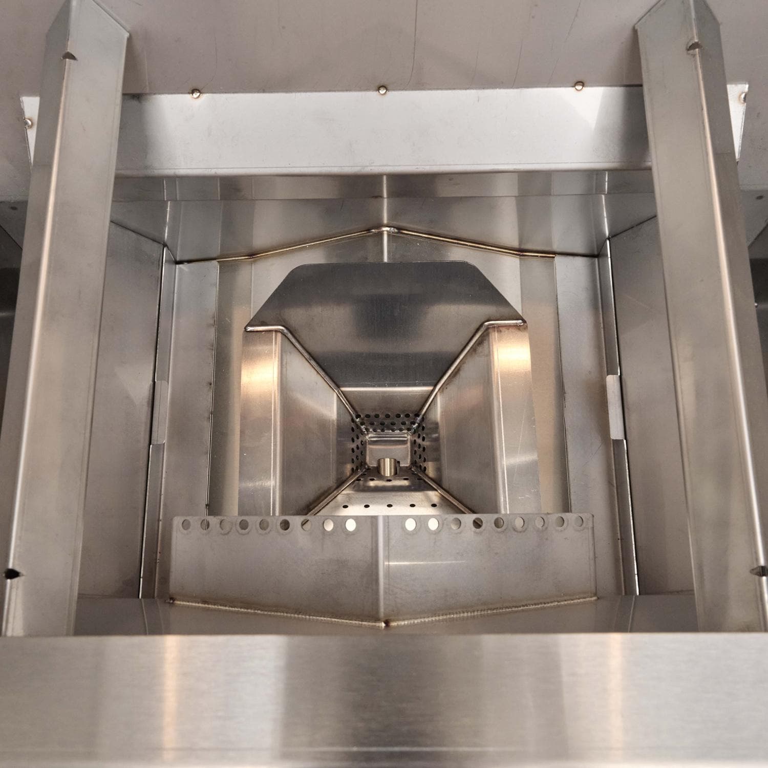 Coyote Next-Gen Touch-Screen Controlled 36-Inch 304 Stainless Steel Built-In Pellet Grill - Image 9