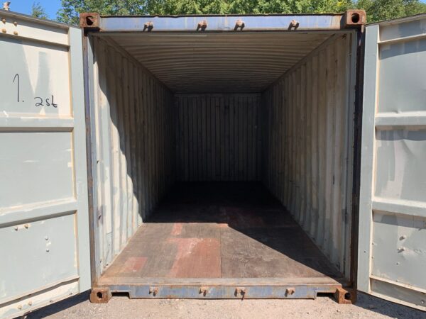 Used 20 ft Standard Height Shipping Container – Blue or Red - Image 14