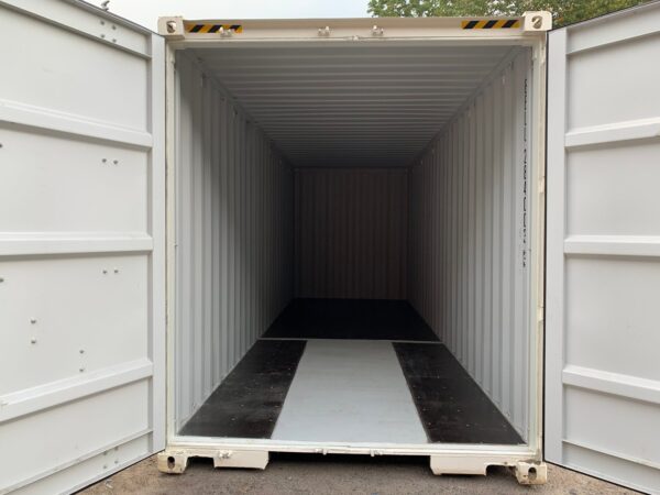 New 24 ft High Cube Shipping Container – White or Red - Image 15