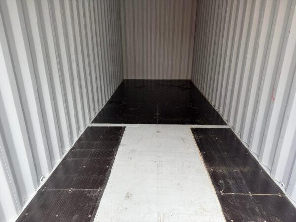 New 24 ft High Cube Shipping Container – White or Red - Image 24