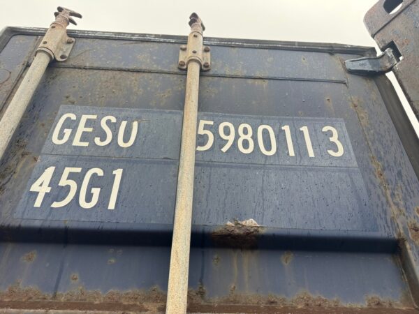 Used 40 ft High Cube Shipping Container – Blue or Red - Image 28