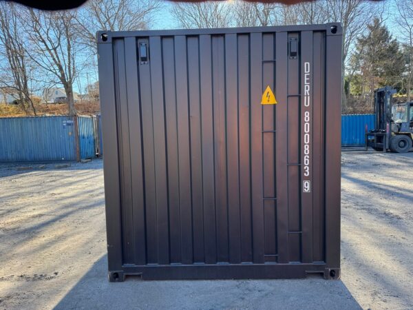 Used 20 ft Double-Door Shipping Container – Black - Image 12