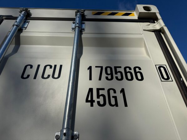 Used 40 ft High Cube Shipping Container – Beige or Red - Image 2