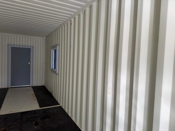 Used 40 ft High Cube Shipping Container – Beige or Red - Image 27