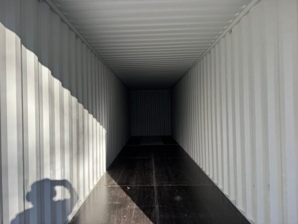 As-Is 40 ft High Cube Refrigerated Shipping Container – Beige or Red - Image 22