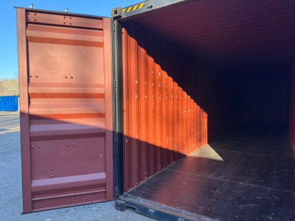 Used 40 ft High Cube Shipping Container – Black or Green - Image 15