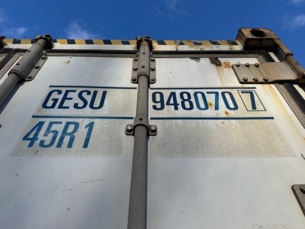 As-Is 40 ft High Cube Refrigerated Shipping Container – White or Red - Image 2