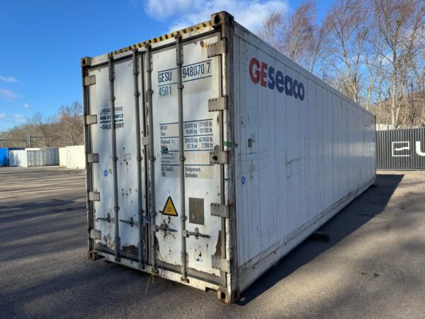 As-Is 40 ft High Cube Refrigerated Shipping Container – White or Red - Image 6
