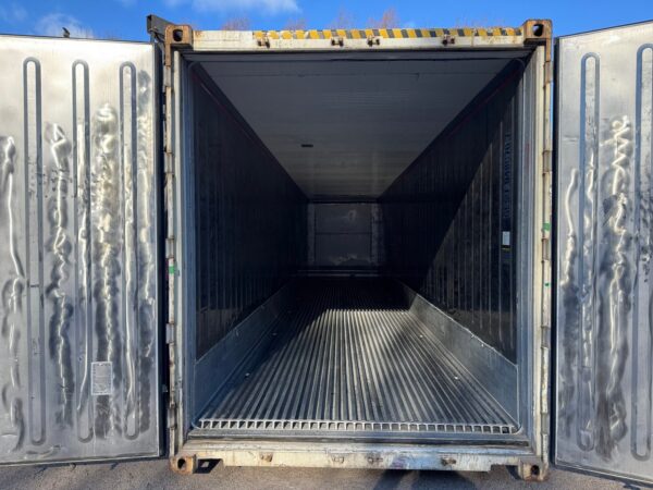 As-Is 40 ft High Cube Refrigerated Shipping Container – White or Red - Image 21