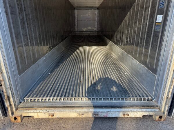 As-Is 40 ft High Cube Refrigerated Shipping Container – White or Red - Image 25