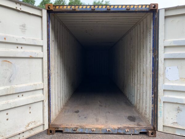 Used 40 ft High Cube Shipping Container – Blue or Red - Image 14