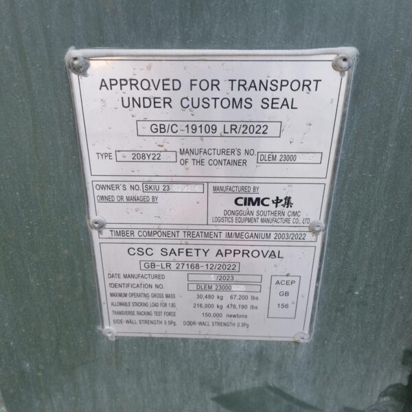 Used 20 ft Double-Door Shipping Container – Green or Dark Green - Image 4